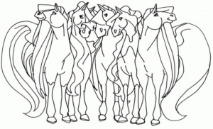 Disegno di cavallo da stampare e colorare 77